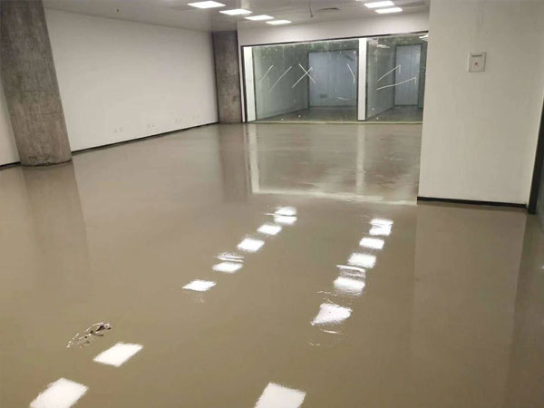 地坪漆和地板漆區(qū)別是什么，使用地板漆的注意事項